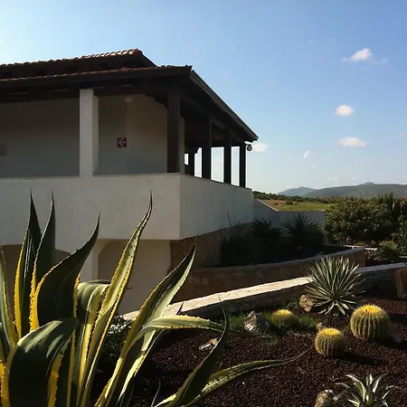Agave Hotel 2*