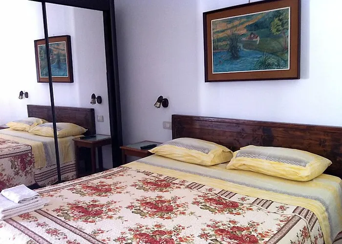 Agave Hotel 2*